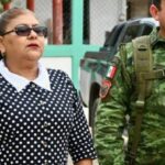 ATACAN CON ARMAS DE FUEGO A LA ALCALDESA DE SANTIAGO SOCHIAPAN, VERACRUZ, EN UNA ESTÉTICA DE OAXACA