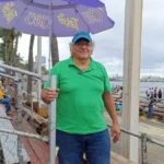 DE FIESTA A RESISTENCIA: JUAN CARLOS SOBREVIVE AL CARNAVAL DE VERACRUZ ENTRE GRADAS VACÍAS Y NOSTALGIA