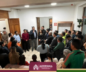 Título: ¡Democracia histórica en Altotonga! Juan Pablo Becerra devuelve el poder a las comunidades