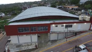 ¡PLAN DE ARROYOS SE TRANSFORMA! José Homero Domínguez Landa entrega el gimnasio más moderno y un auditorio de lujo