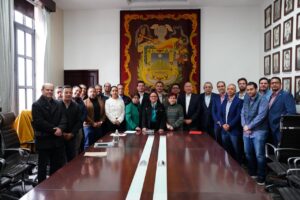 Alianza por Xalapa: Ayuntamiento y CMIC suman esfuerzos por la obra pública