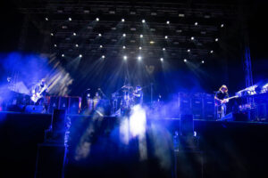 ¡ESTALLA COATZACOALCOS! MOLOTOV HACE HISTORIA Y GLORIA TREVI PREPARA EL CIERRE MÁS COLOSAL DE LA DÉCADA