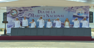 ¡Histórico y emotivo homenaje!: Rocío Nahle encabeza la conmemoración del Día de la Marina y blinda el orgullo veracruzano