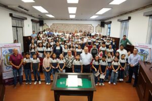 Fortalecen civismo y gobernanza local en la niñez xalapeña