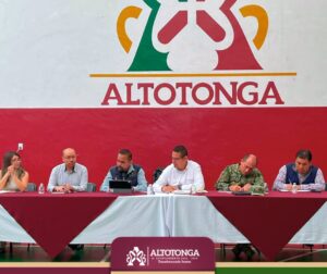 Altotonga une esfuerzos con la federación y el estado en la Mesa de la Paz para garantizar la seguridad de la región