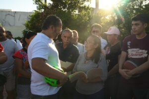 Transforman espacios deportivos en Coatzacoalcos para el bienestar familiar