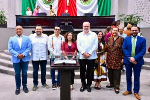 Estrechan lazos de amistad: Congreso de Veracruz recibe con honores a la diplomacia de Cuba