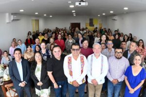 “Este Congreso no se movería sin ustedes”: Reconoce Esteban Bautista la labor de las secretarias en el Poder Legislativo