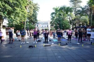 Éxito total en el encuentro masivo de pilates: Xalapa se mueve con gran entusiasmo y convivencia familiar