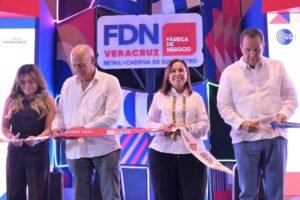 Coatzacoalcos se posiciona como motor económico en la “Fábrica de Negocio Región Sur-Sureste 2026” junto a Rocío Nahle
